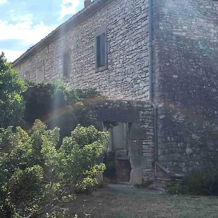 Apartment Dans Un Domaine Viticole Fontanes (Gard)